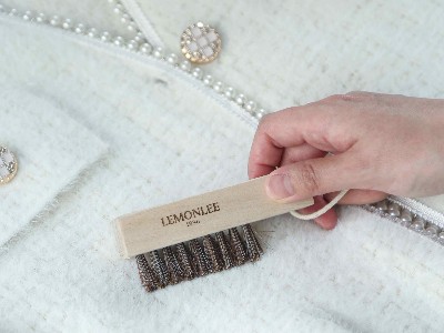 復(fù)古實(shí)木衣架17C020